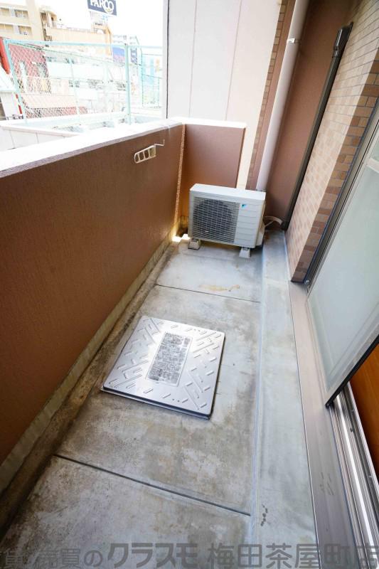 18/30 バルコニー