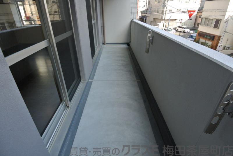 21/30 バルコニー