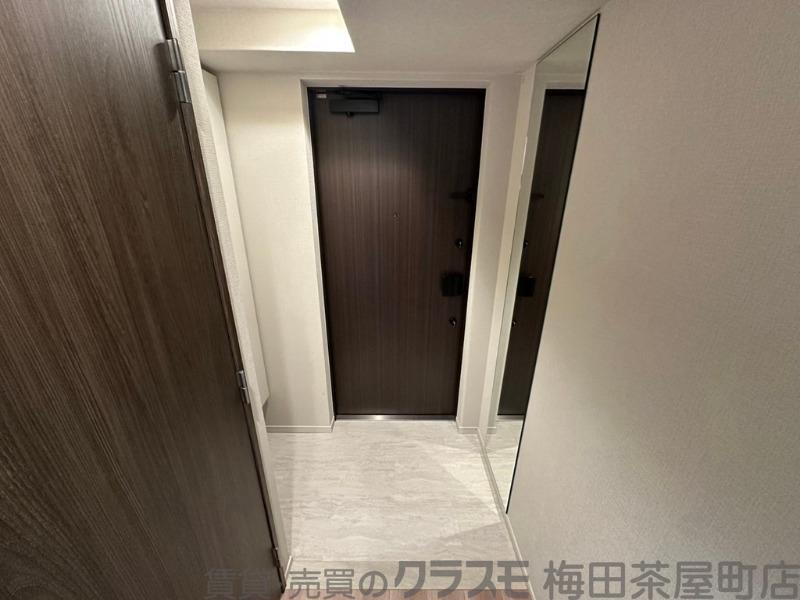 14/30 玄関