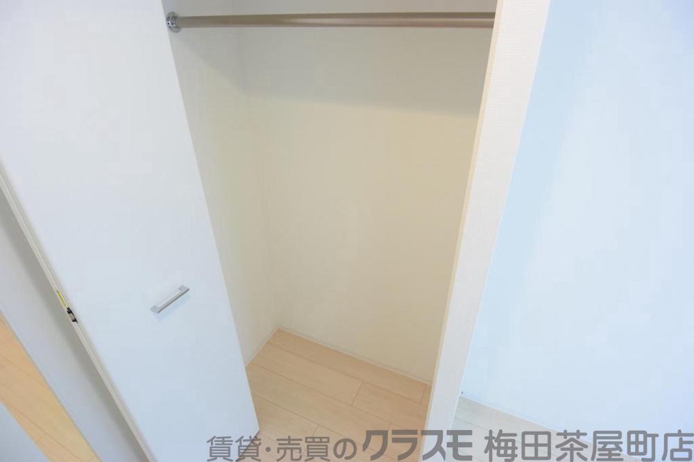 13/30 収納