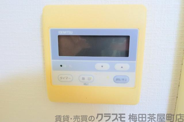 14/30 室内