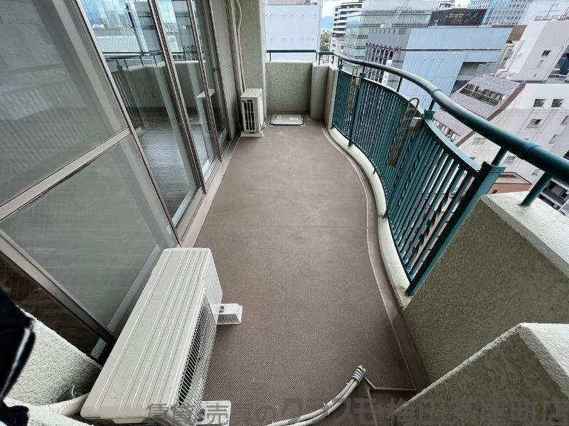 20/30 バルコニー