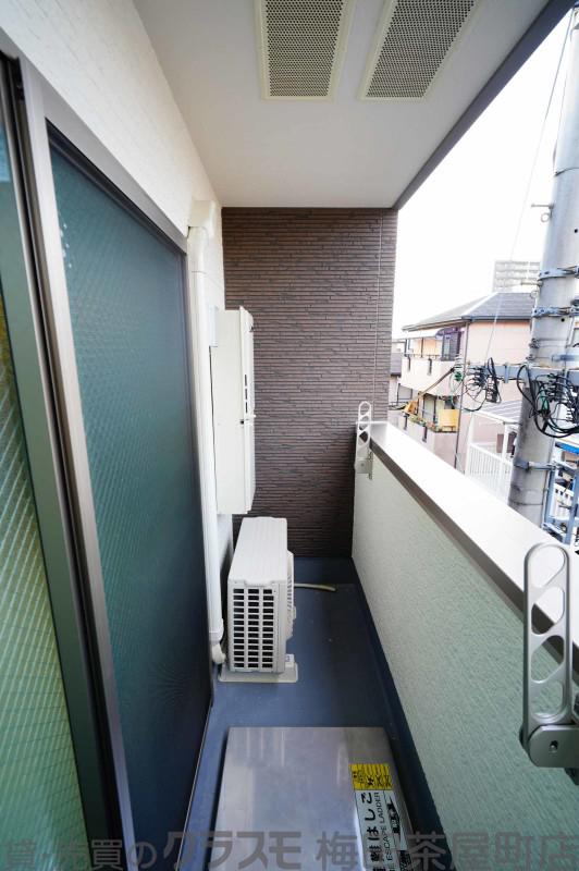 13/30 バルコニー