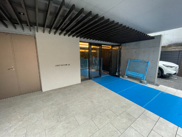 2/3 エントランス