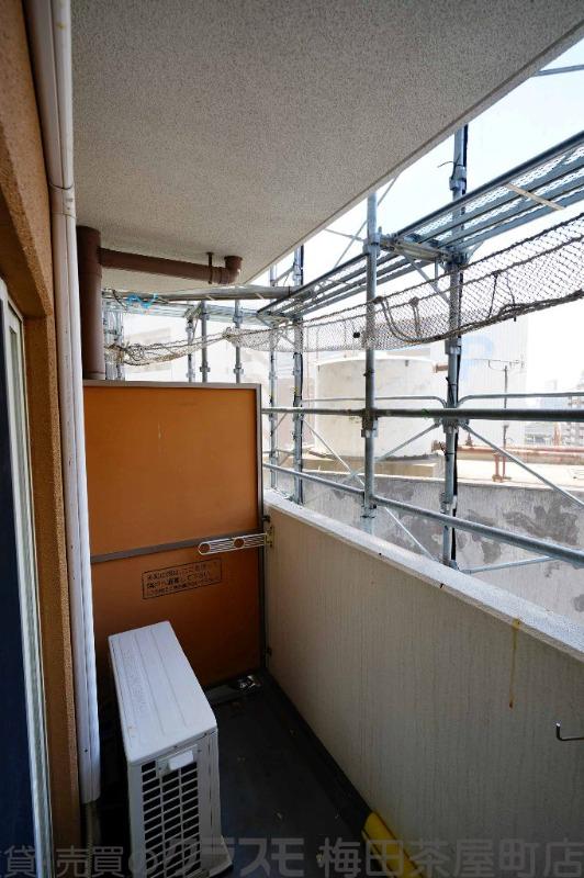 20/30 バルコニー