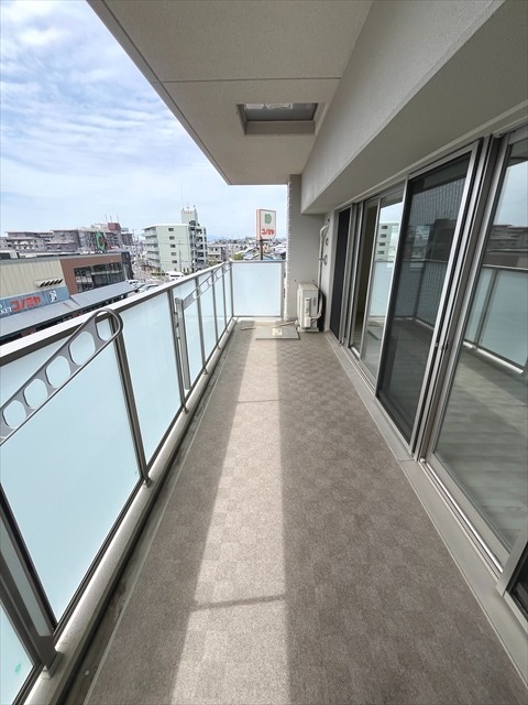 19/30 バルコニー