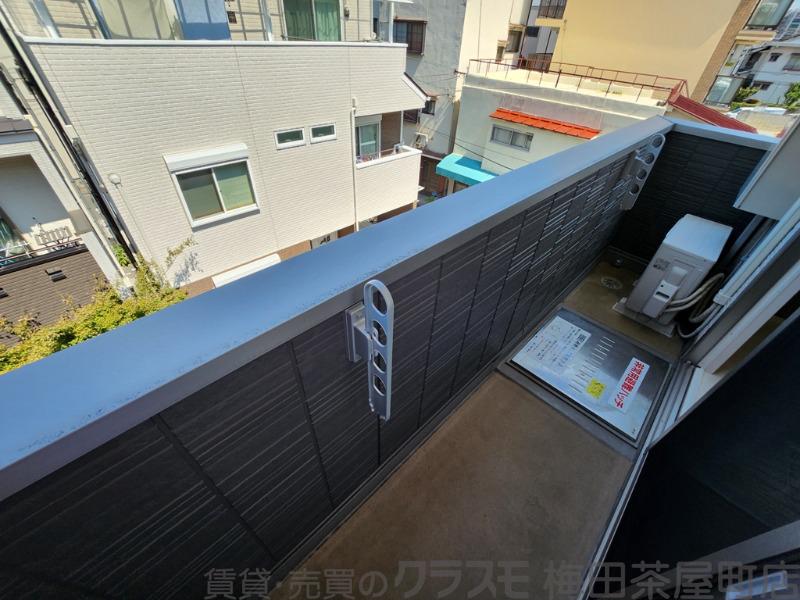 26/30 バルコニー