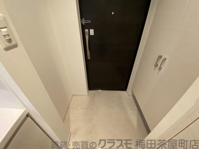 14/30 玄関