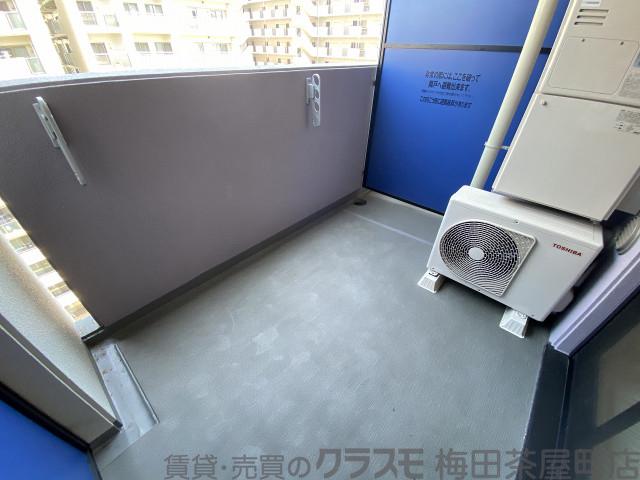 21/30 バルコニー