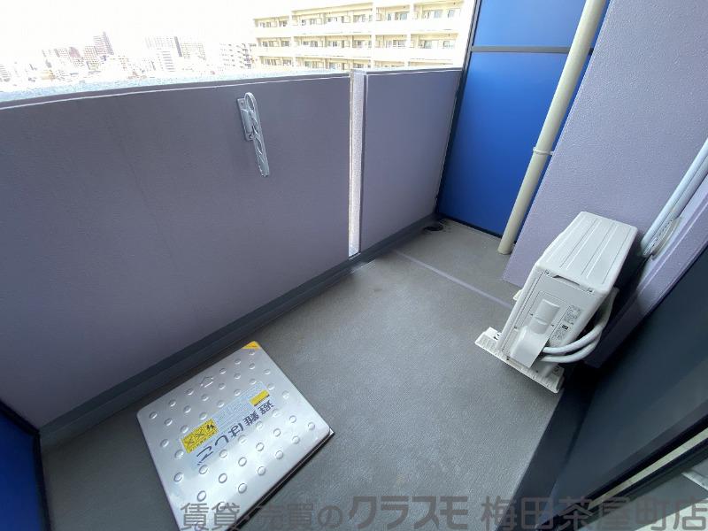 21/30 バルコニー