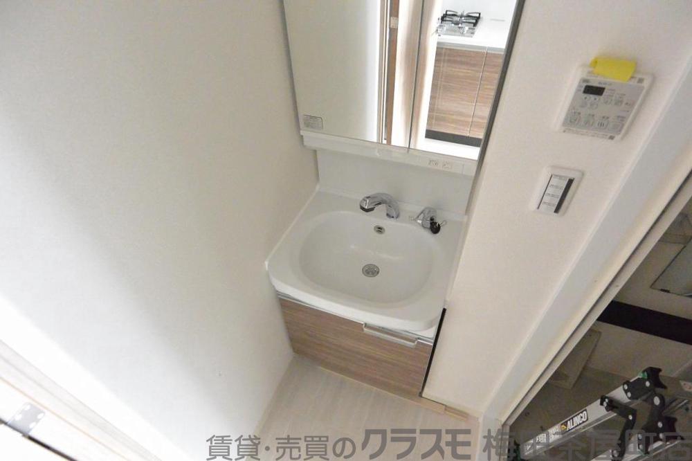 24/30 洗面