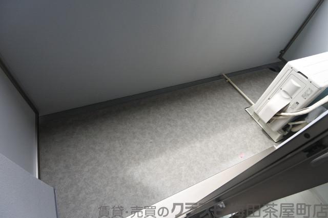 21/30 バルコニー