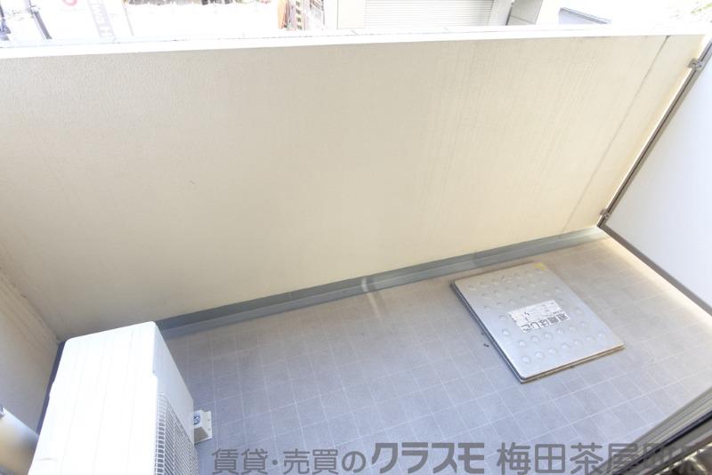 25/30 バルコニー