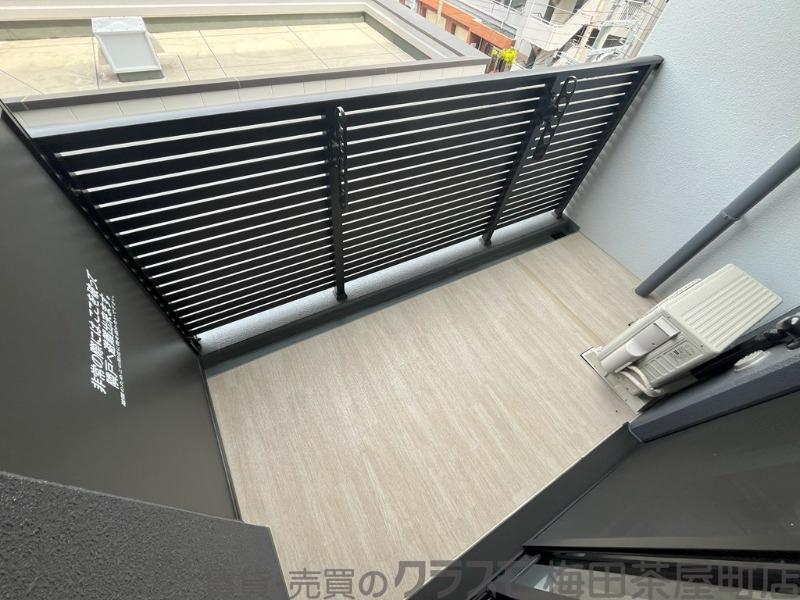 22/29 バルコニー