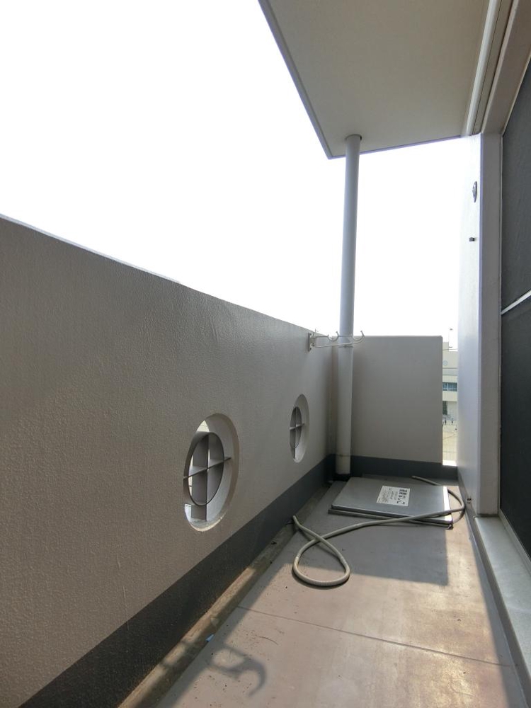 20/30 バルコニー