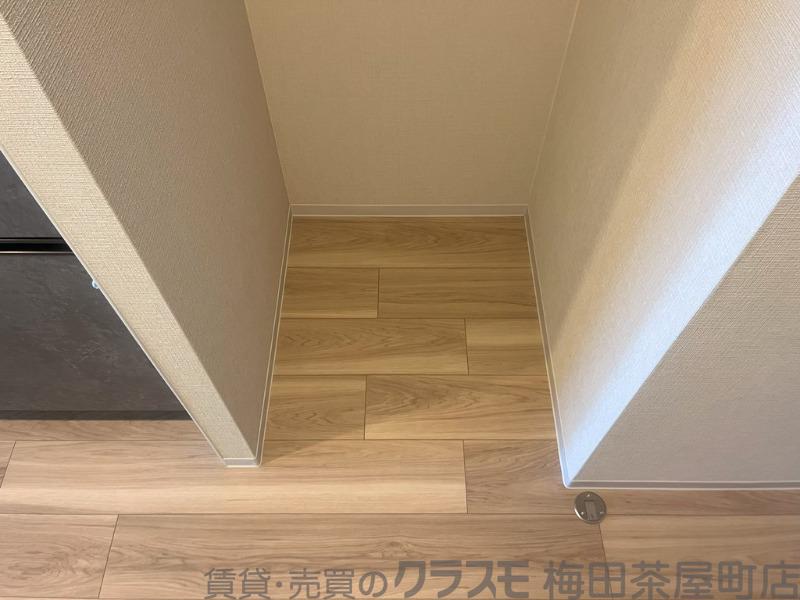 14/30 室内