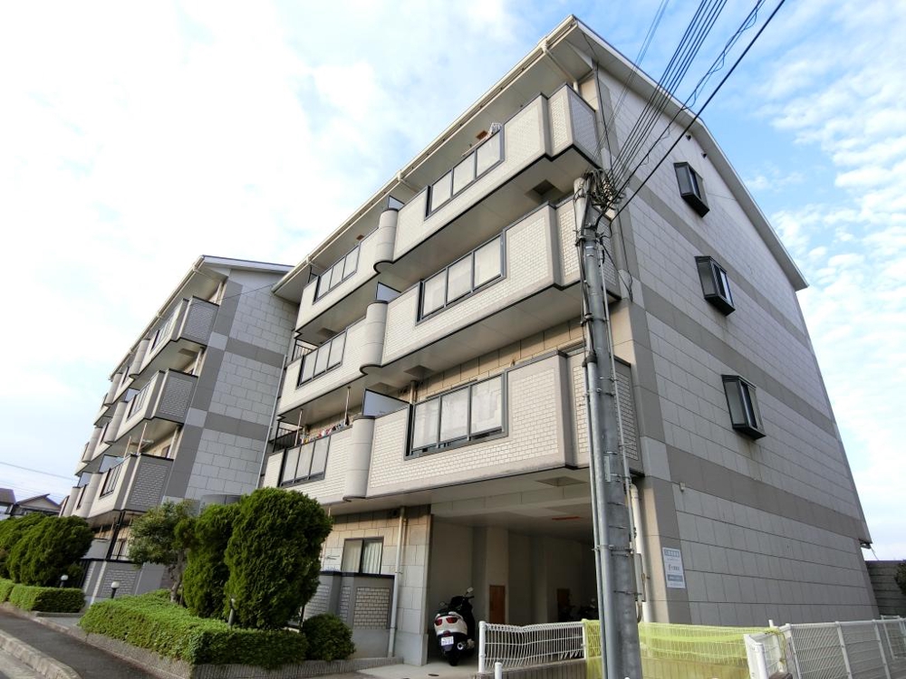 2/30 外観