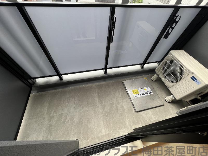 21/30 バルコニー