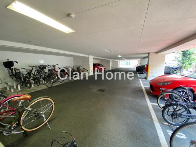 3/3 駐車場