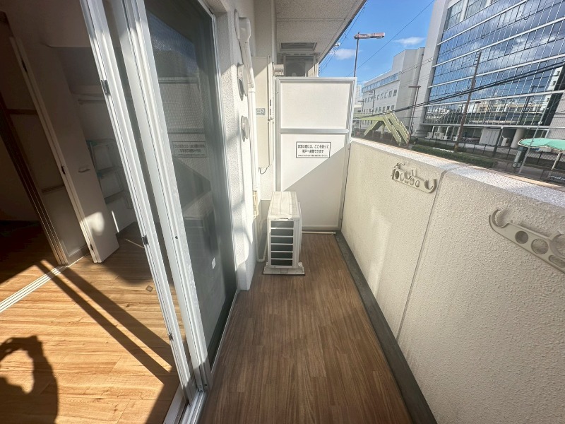 19/30 バルコニー