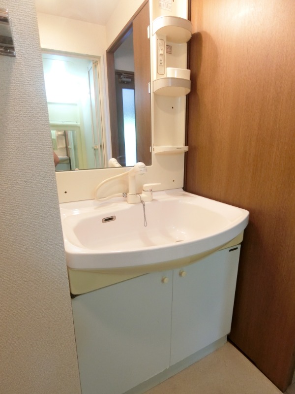 17/30 洗面