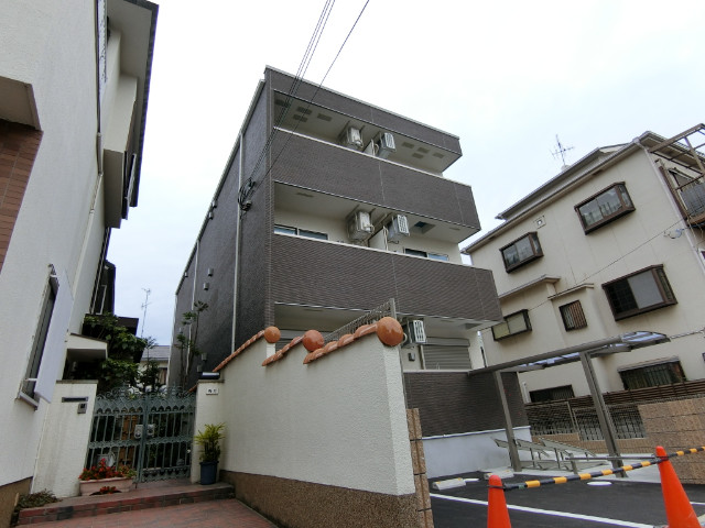 2/30 外観