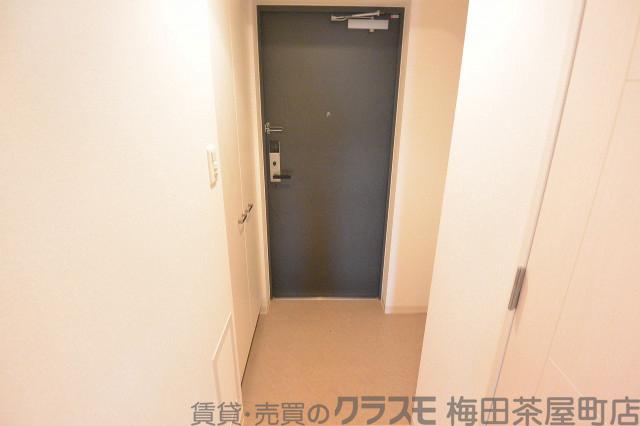 14/30 玄関