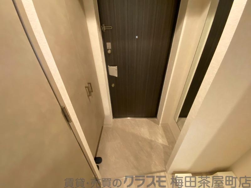 14/30 玄関