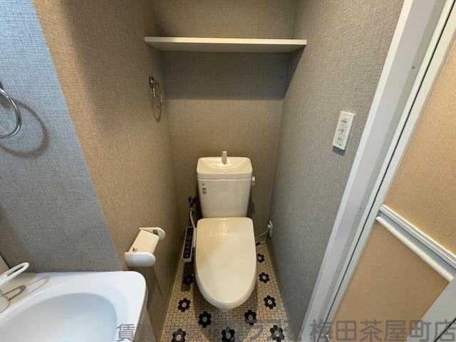 18/30 トイレ