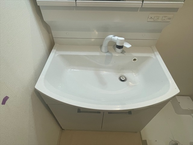 16/30 洗面