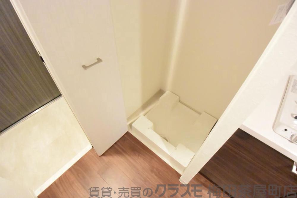 14/30 室内