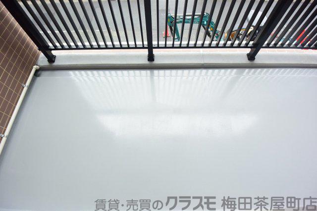 25/30 バルコニー