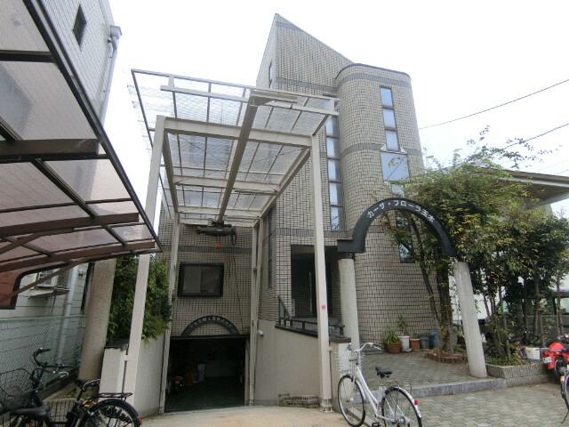 2/30 外観