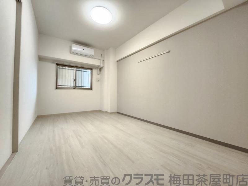 17/30 寝室