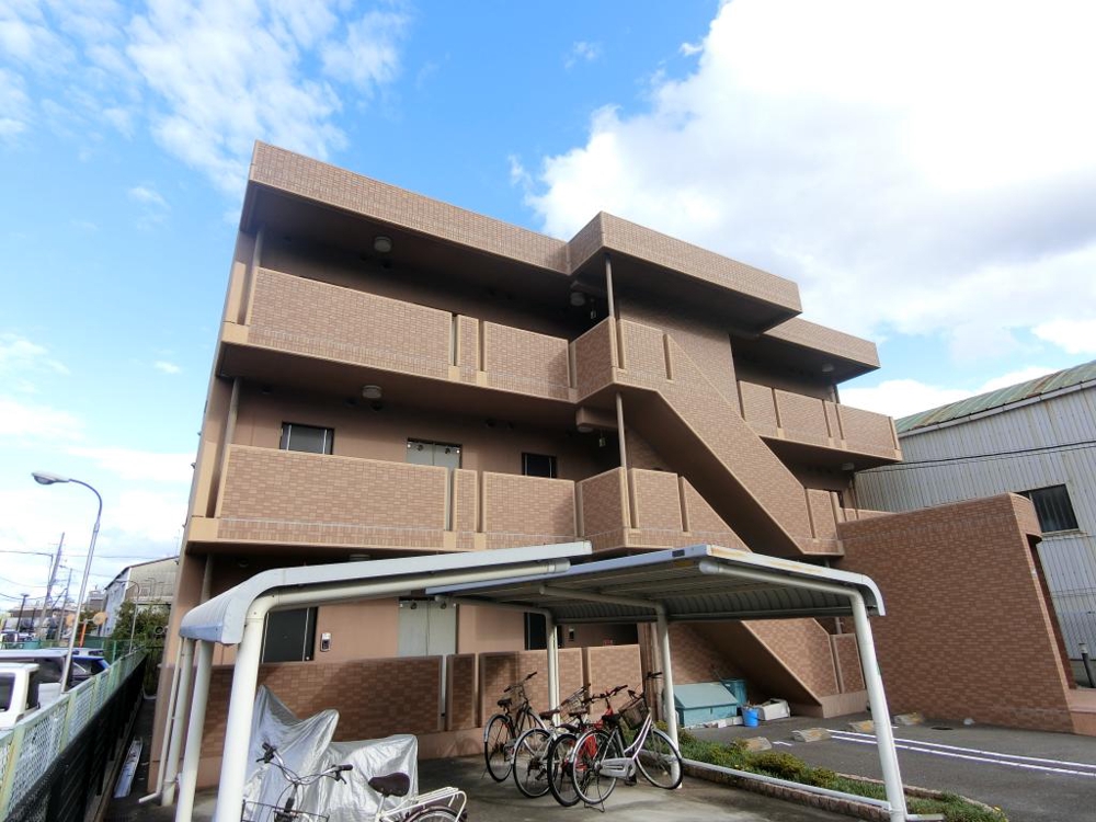 2/8 外観