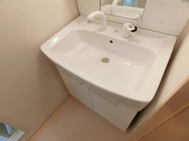 16/30 洗面