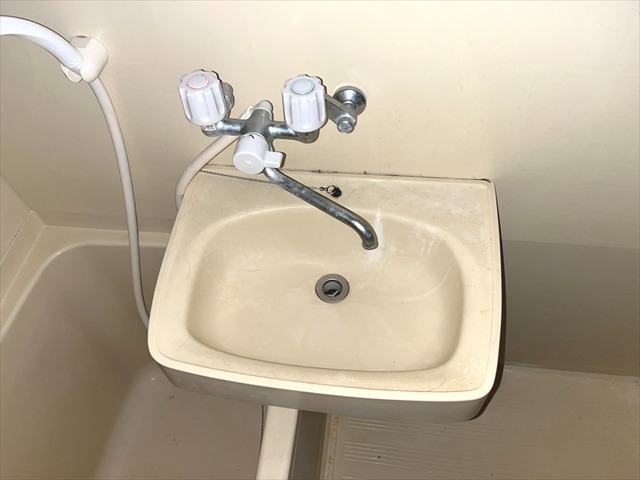 16/30 洗面