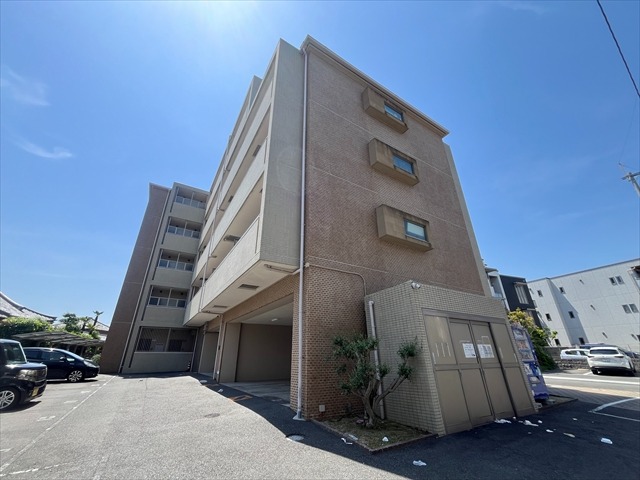 2/30 外観