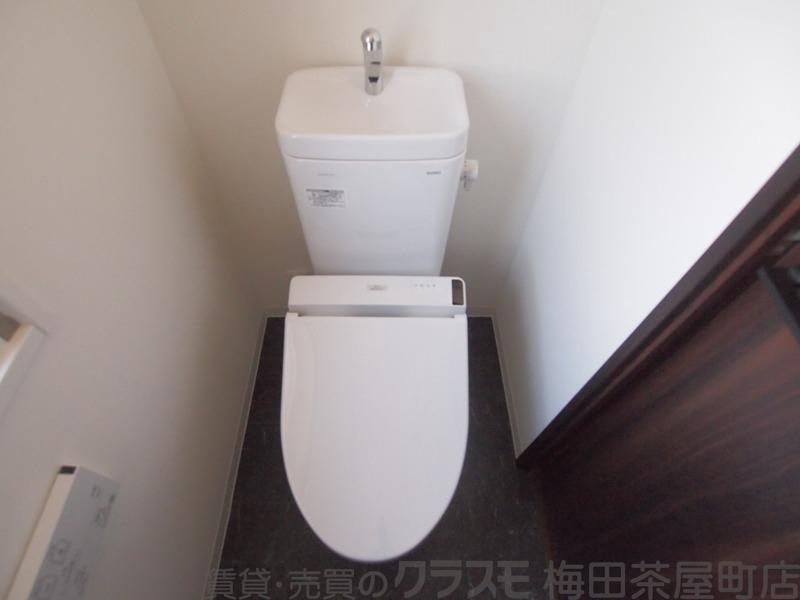 23/30 トイレ