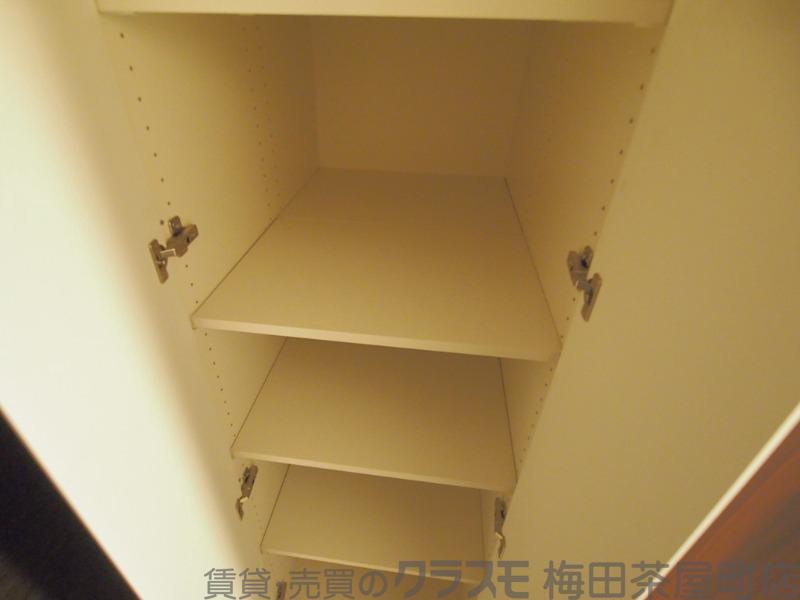 14/30 室内