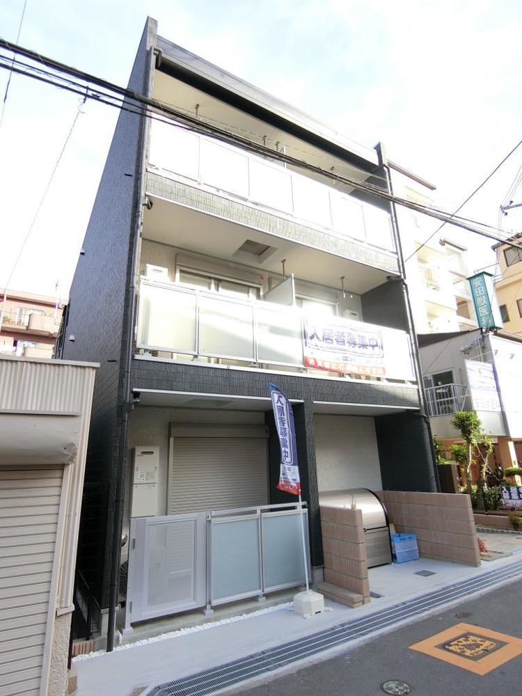 2/30 外観