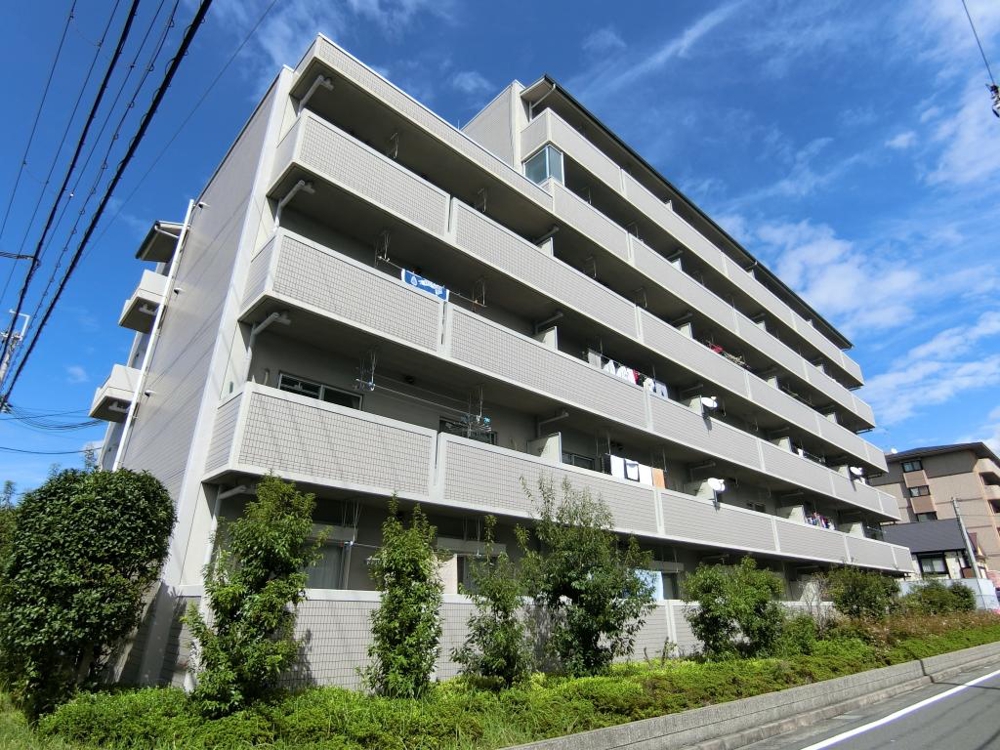 2/30 外観