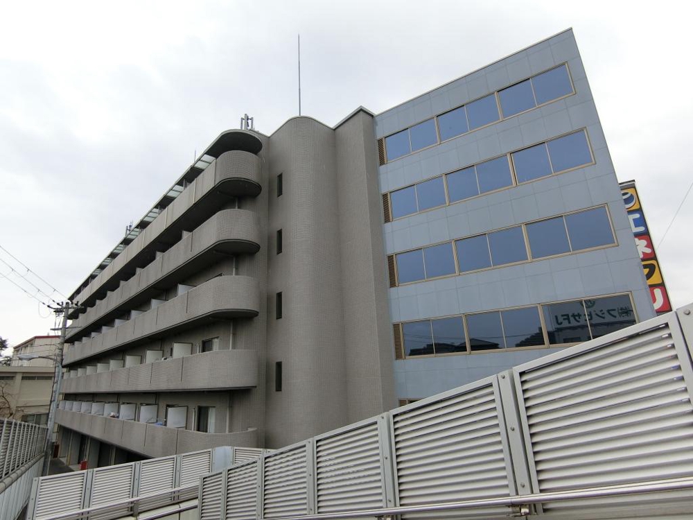 2/30 外観