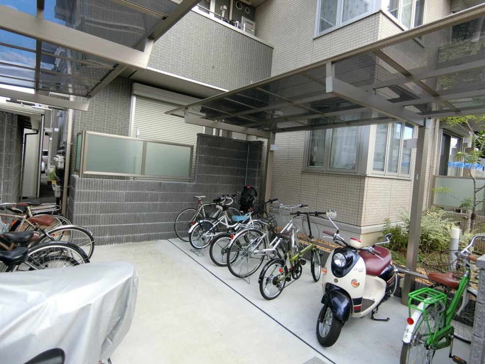 5/8 駐車場