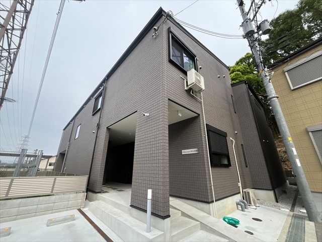2/30 外観