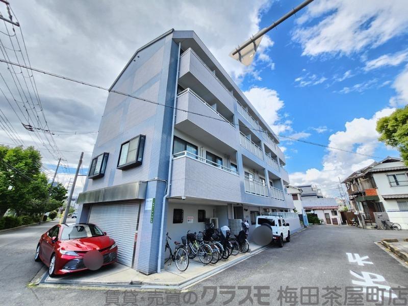2/30 外観