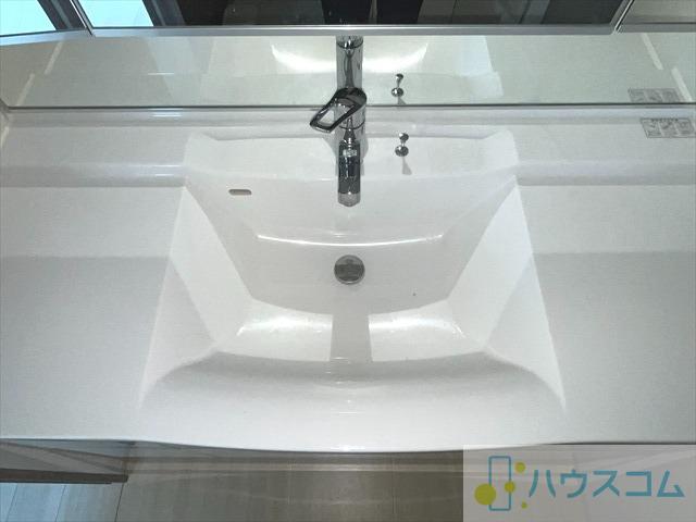 16/30 洗面