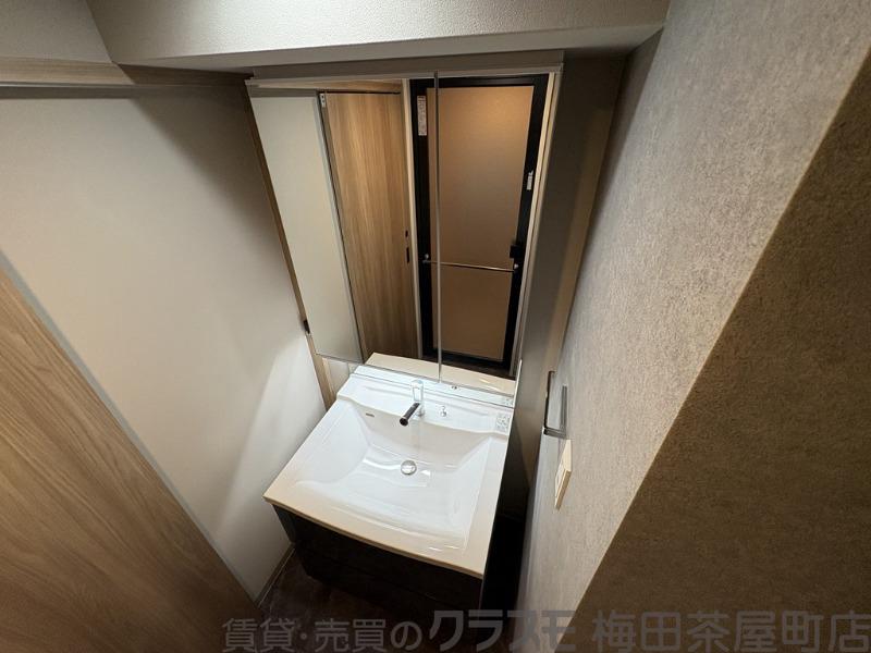 20/30 洗面