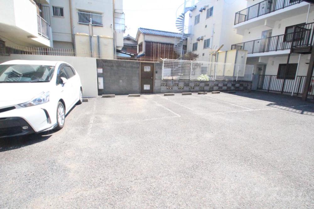 24/30 駐車場