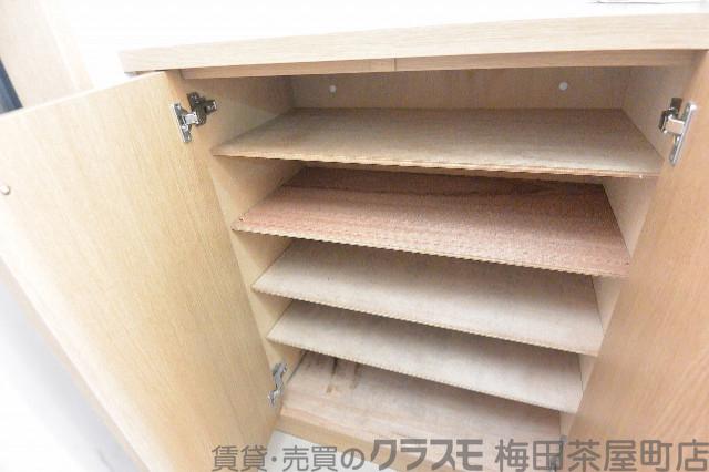 14/30 収納